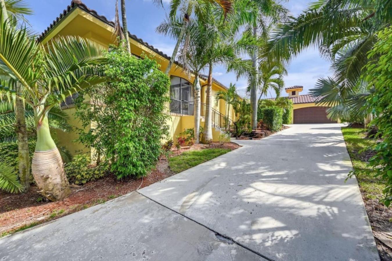 502 Massive 5 Bedroom Estate With Pool Marco Island Exterior photo