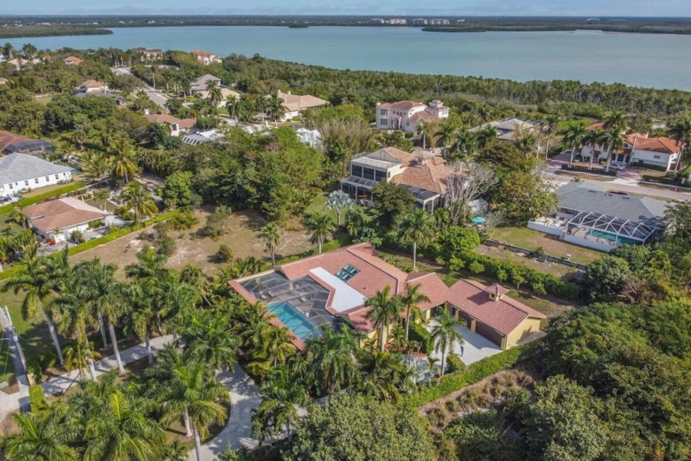 502 Massive 5 Bedroom Estate With Pool Marco Island Exterior photo